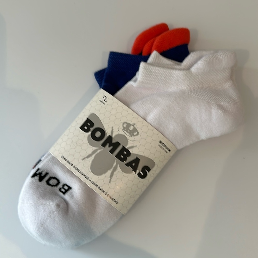 NWT Bombas Athletic Running Socks 2-pack